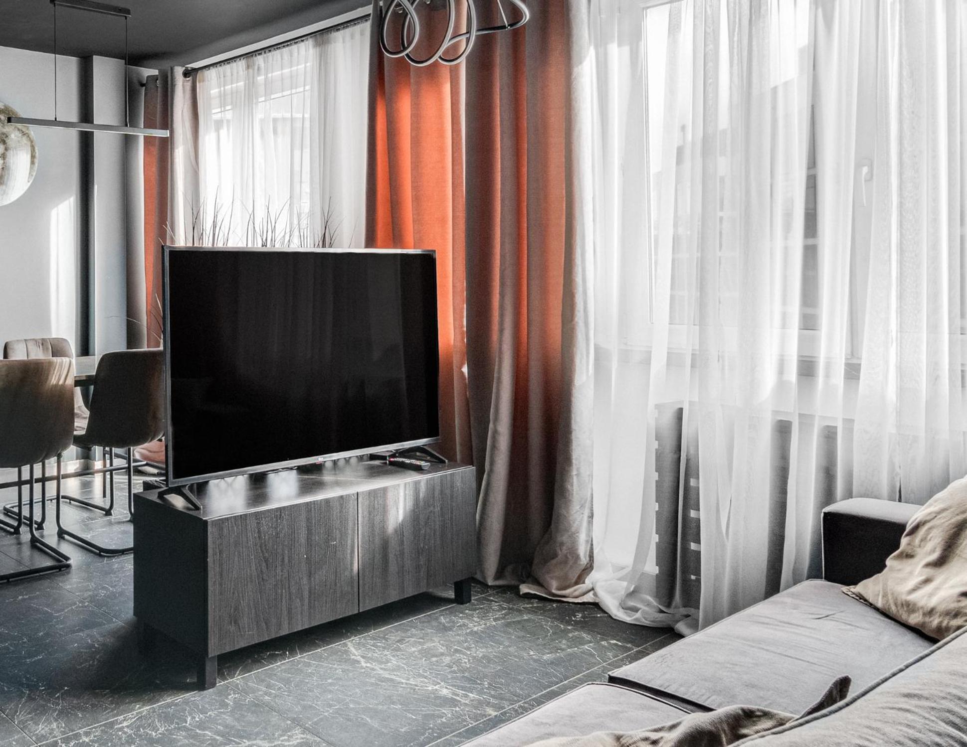Blacknight Apartment - Self Check-In 24H Wroclaw Bagian luar foto